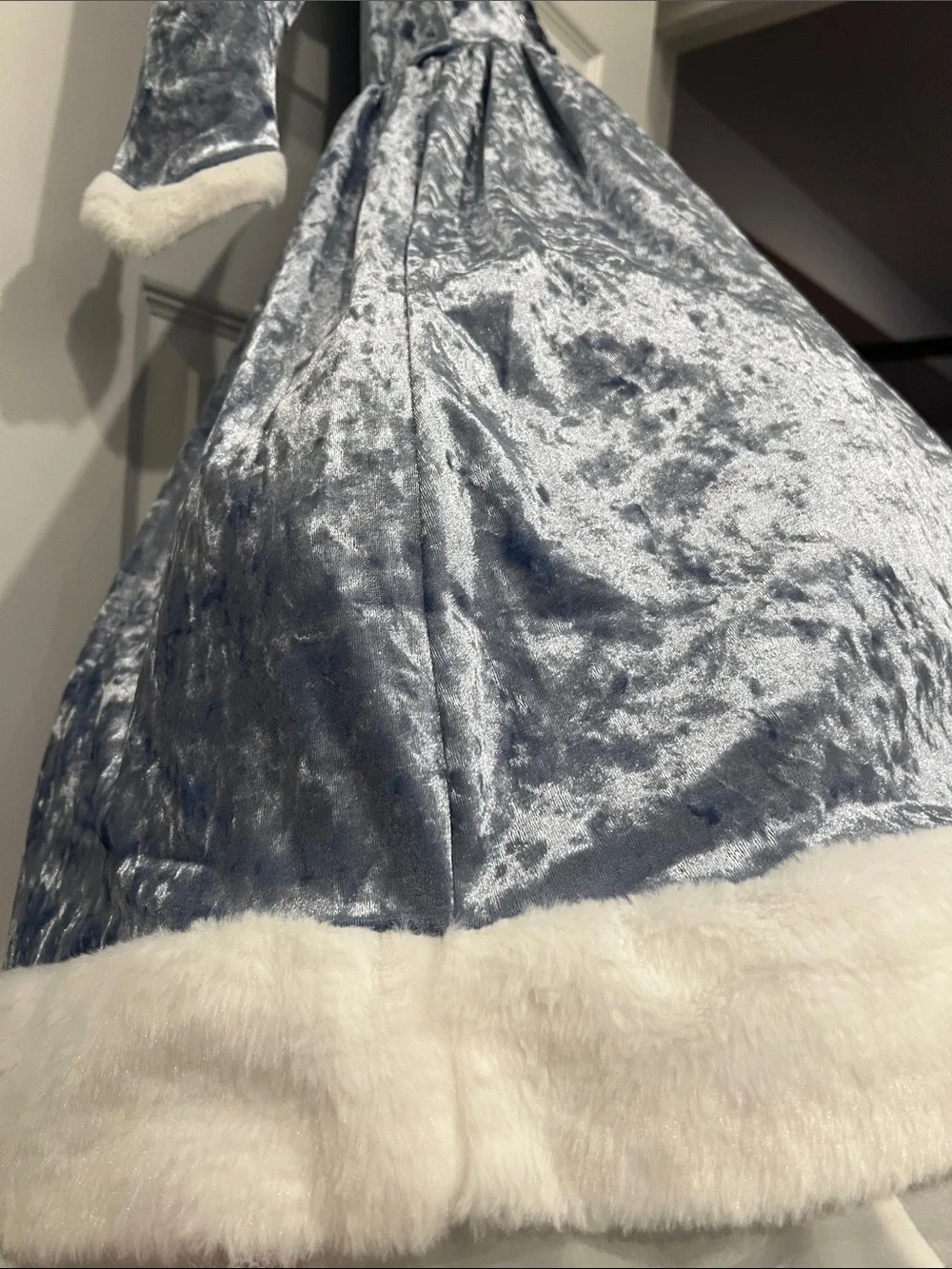Blue Silver Velvet Princess Costume Dress with White Fur Trim - Kids
